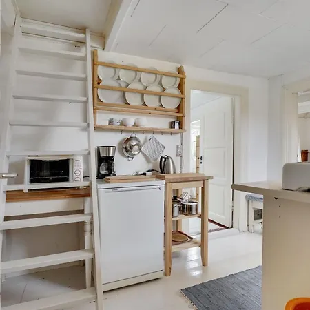 Helny - 300m From The Sea By Interhome Leilighet *